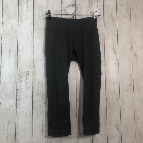 Calia by Carrie Underwood Essential Crossover Heather Gray Capri Small - Picture 1 of 5